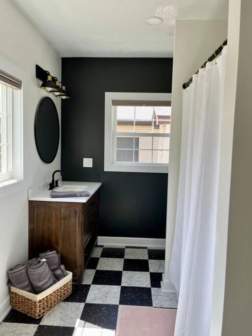 A Winfield Bungalow Dover Экстерьер фото